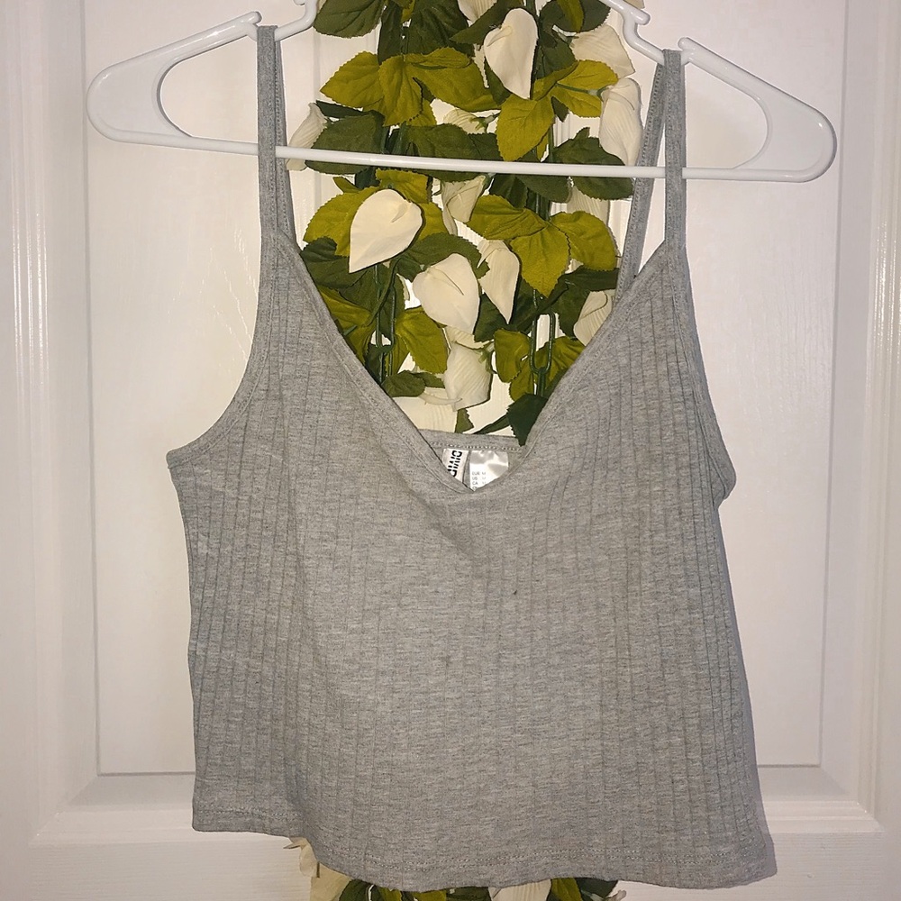 Grey crop top